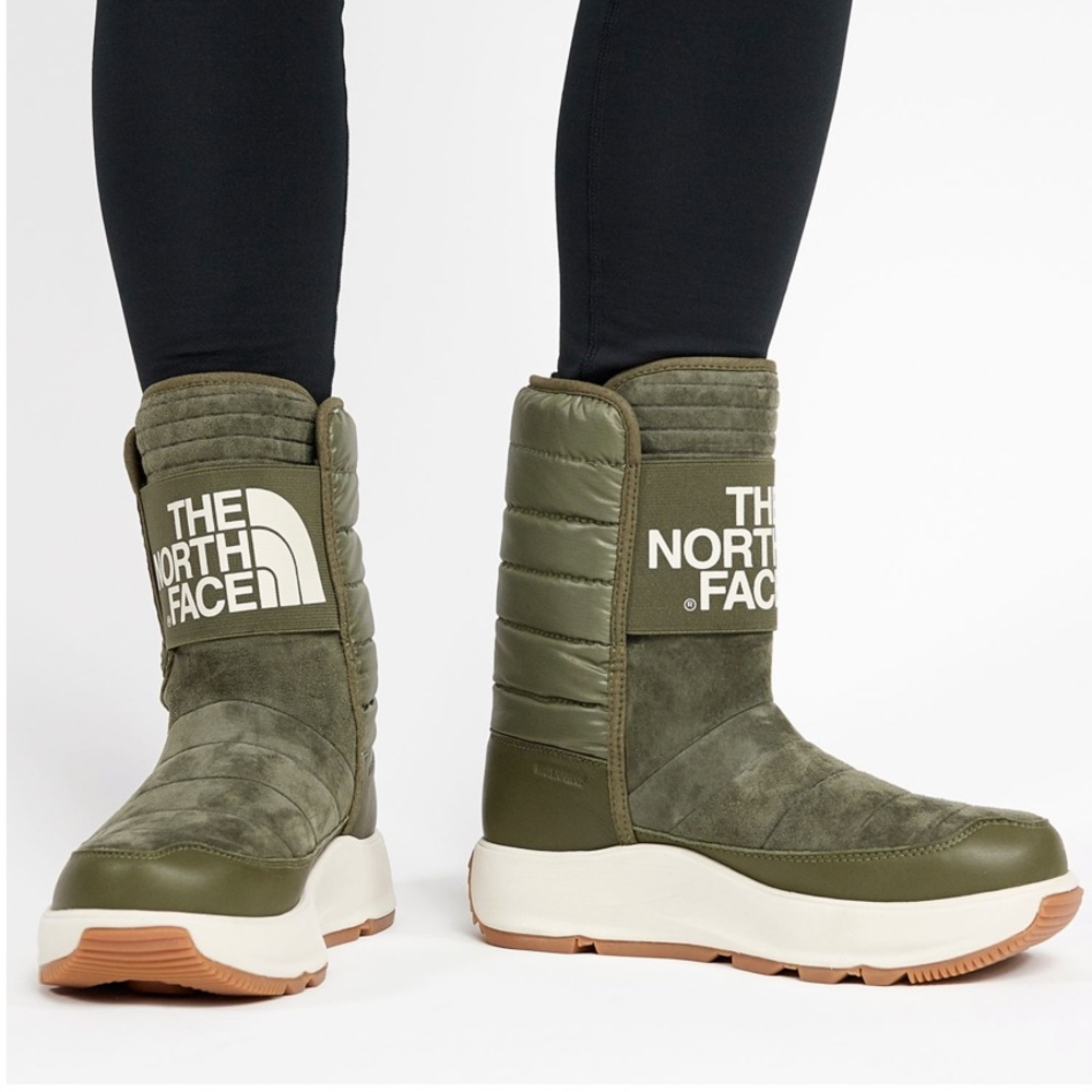 The North Face Ozone Park Waterproof Winter Boot - Picture 4 of 7